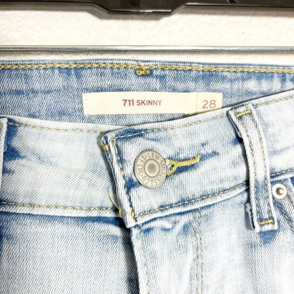 Levi's 711 Skinny Jeans With Stripes Down Legs Women's Waist Size 28 - Picture 6 of 9